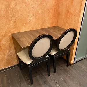https://apartments-on-andriyivskyy-descent-self-check-in.hotels-of-kiev.com